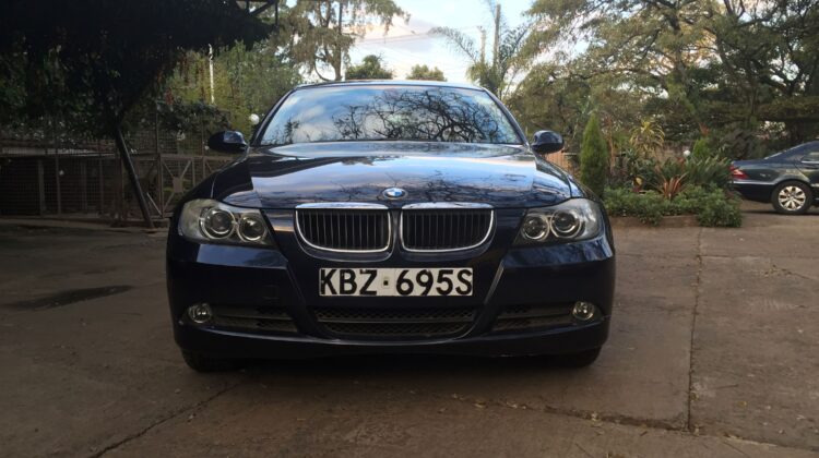 BMW 320i