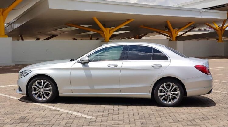 Mercedes C220D